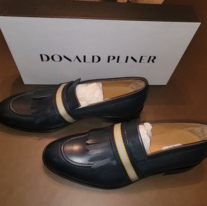 Donald Pliner Mens shoe